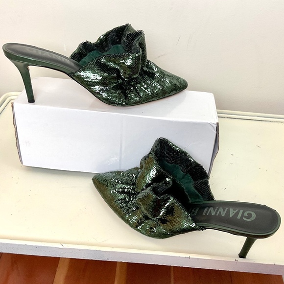 Gianni Bini Rossallio Dark Green Ruffle Sequin Mule Slip On Shoes sz 8 - Picture 2 of 15